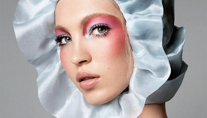 Get digital access to VOGUE Thailand - September 2022 issue | Magzter.com