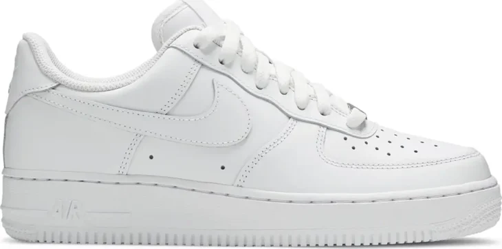 Style Guide: Women's Air Force 1s