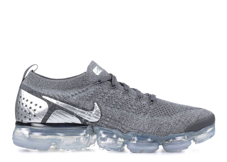 Style Guide: Women's Nike Vapormax