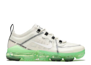 vapormax plus phantom
