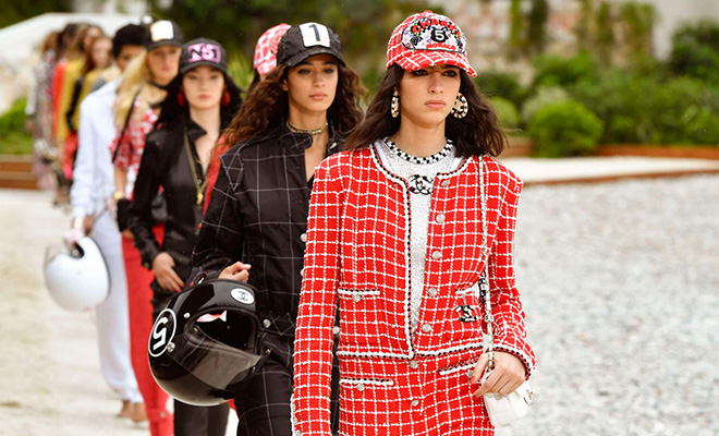 Chanel Cruise 2022-23 Collection See All The Looks