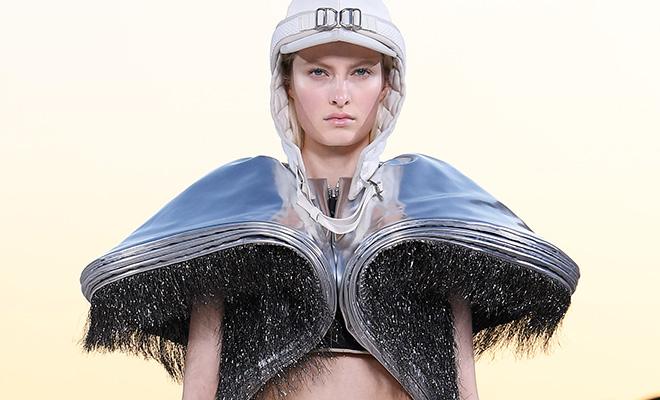 Every Look from Louis Vuitton Cruise 2023 – CR Fashion Book