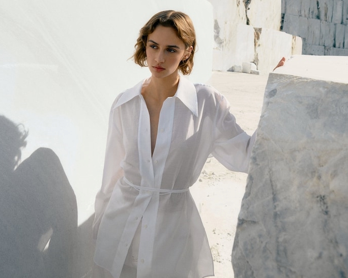 Discover MASSIMO DUTTI Spring Summer 2022 Pure White Collection