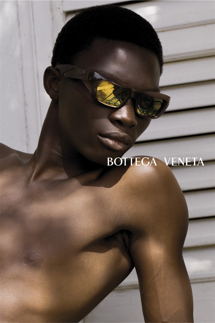 Bottega Veneta pop-up store, China / peopleofdesign