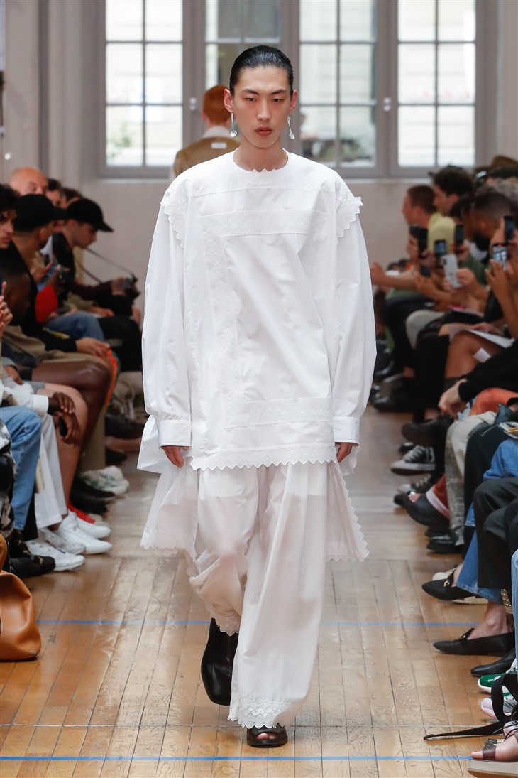 PFW: HED MAYNER Spring Summer 2023 Menswear Collection