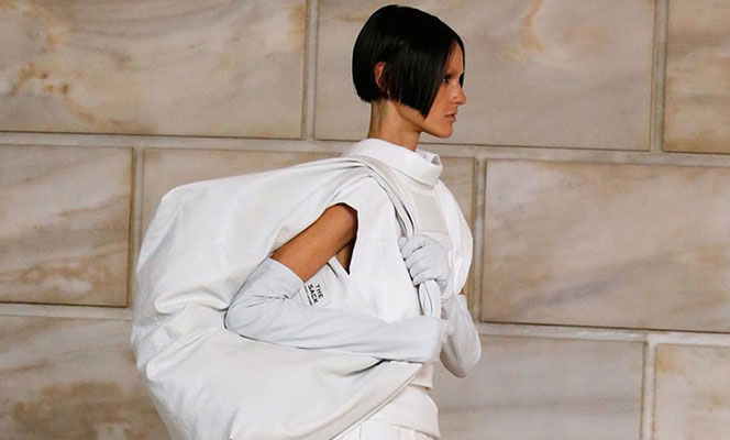 MARC JACOBS Fall Winter 2022.23 Collection