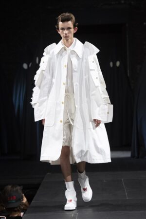 PFW: WALTER VAN BEIRENDONCK Spring Summer 2023 Menswear Collection - DSCENE