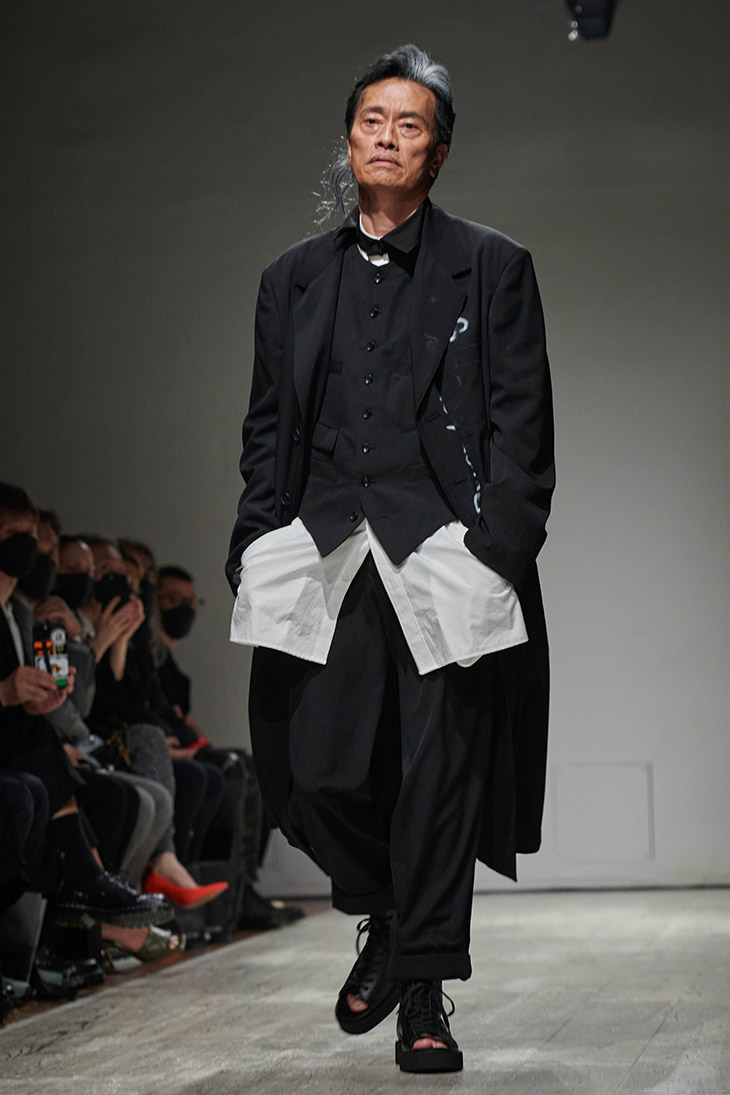 YOHJI YAMAMOTO POUR HOMME Spring Summer  Collection