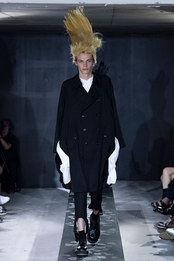 PFW: COMME des GARÇONS Homme Plus SS23 Collection