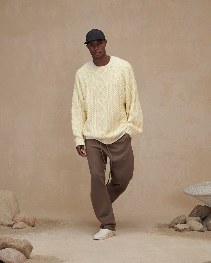 FEAR OF GOD ESSENTIALS