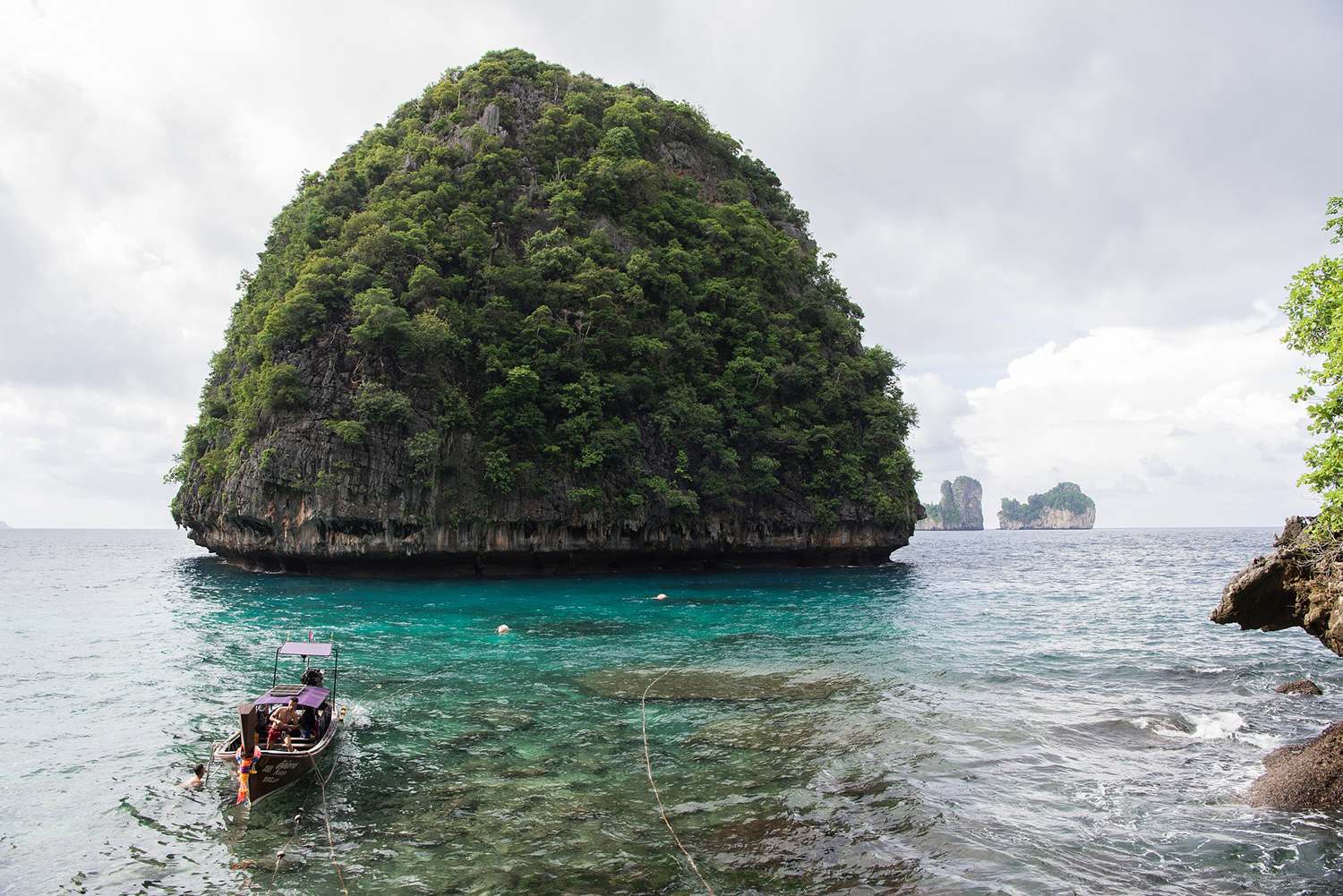 6 of the Most Beautiful Islands to Visit Around Bangkok