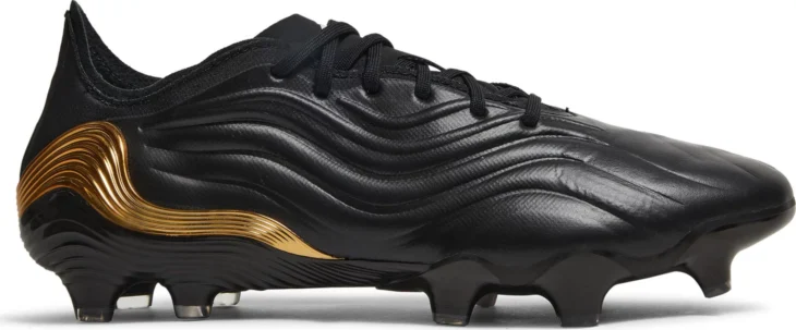 TOP 10 BEST SOCCER CLEATS (2022 - 2023) 