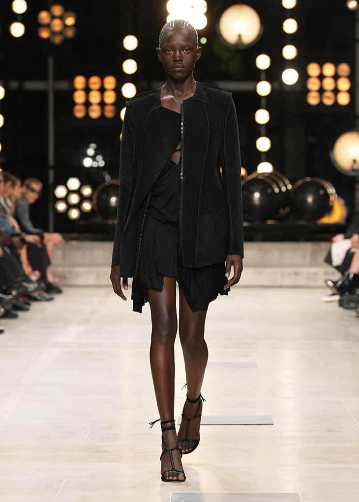 PFW: ISABEL MARANT Spring Summer 2023 Collection