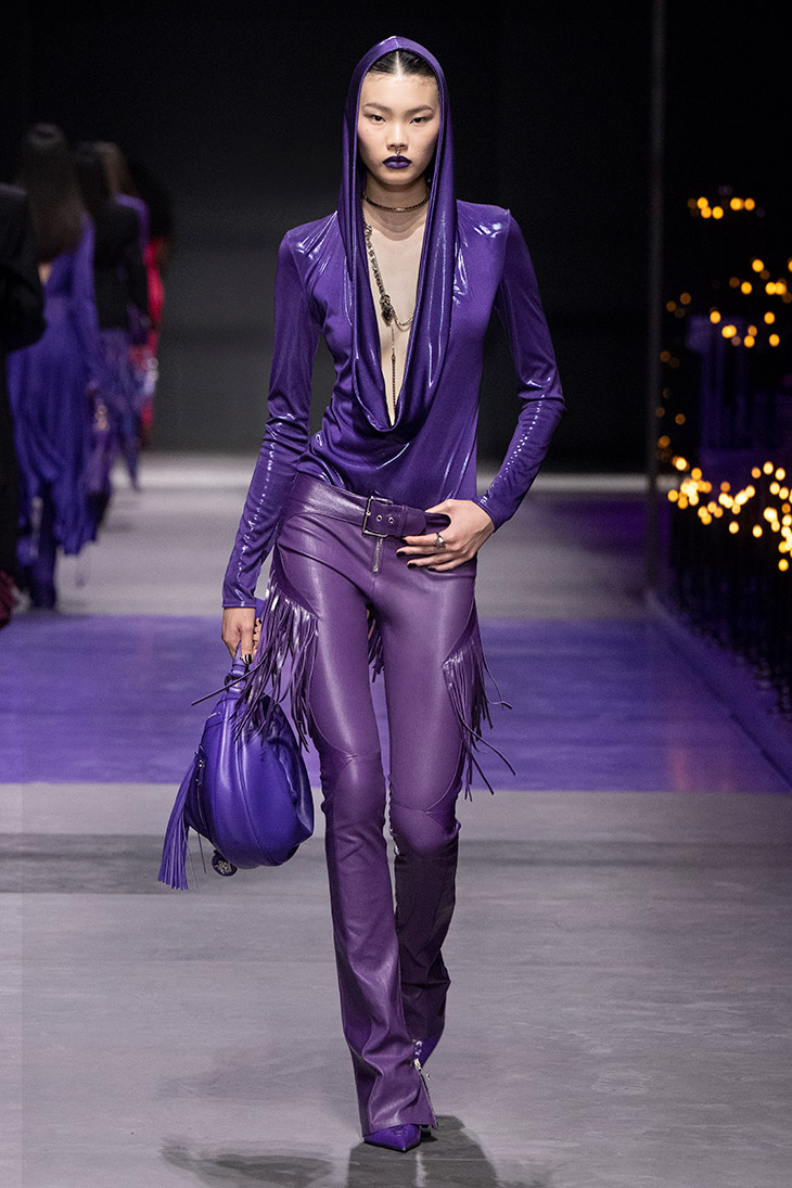 Versace Catwalk: The Complete Collections – JAK Avenue