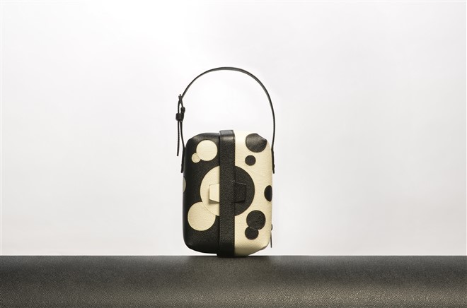 MFW: VALEXTRA Spring Summer 2023 Collection