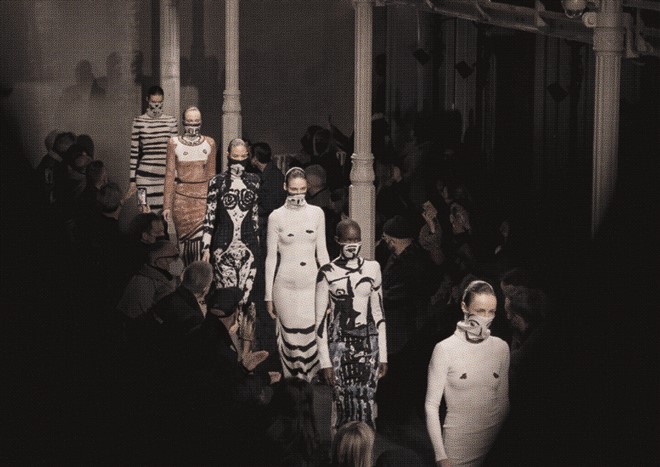 Maison ALAÏA Collaborates With PICASSO