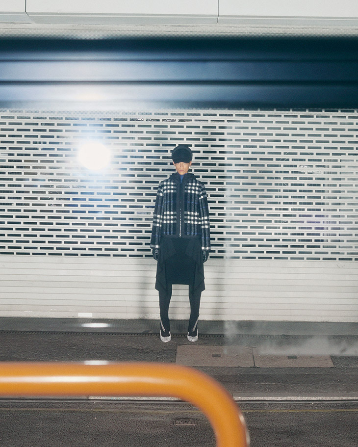 BURBERRY NIGHT CREATURES