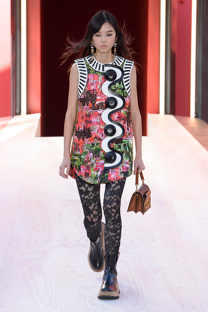 PFW: LOUIS VUITTON Spring Summer 2023 Collection