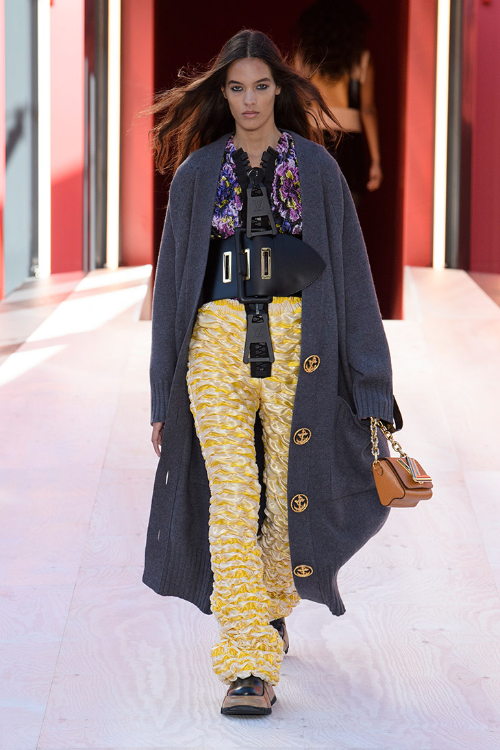 PFW: LOUIS VUITTON Spring Summer 2023 Collection