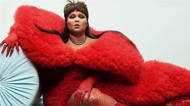 Lizzo is the Cover Star of VANITY FAIR November 2022 Issue