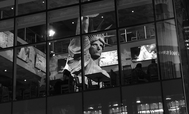 DSCENE TRAVEL: Why Is New York A Must-See City?
