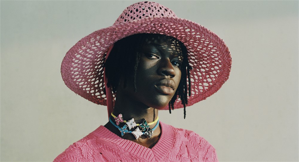 Discover LOUIS VUITTON Pre-Fall 2023 Collection