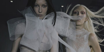 Discover VERA WANG Haute Wedding 2023 Collection
