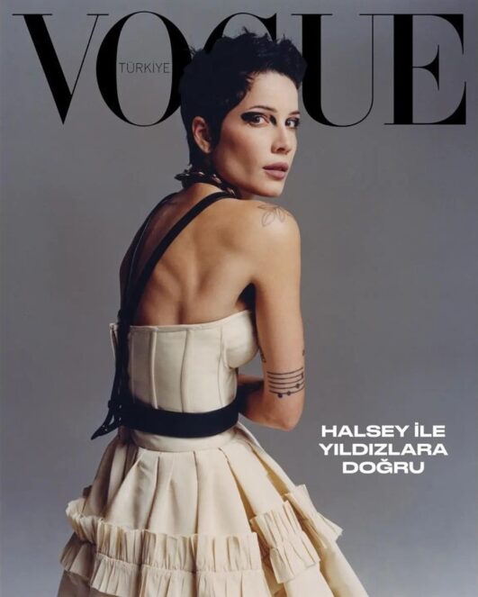 Halsey is the Cover Star of VOGUE Turkey December 2022/January 2023 ...