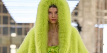 ALEXANDRE VAUTHIER Spring Summer 2023 Haute Couture Collection