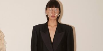 Obsession N°6 ‘Hymne à la Perle’: KIMH?KIM Pre-Fall 2023 Collection