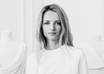 Delphine Arnault is the new CEO of DIOR