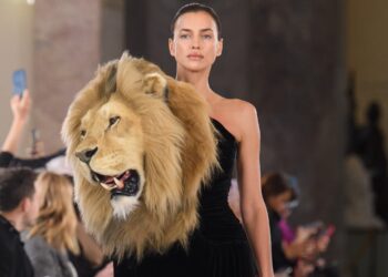 SCHIAPARELLI Spring Summer 2023 Haute Couture Collection