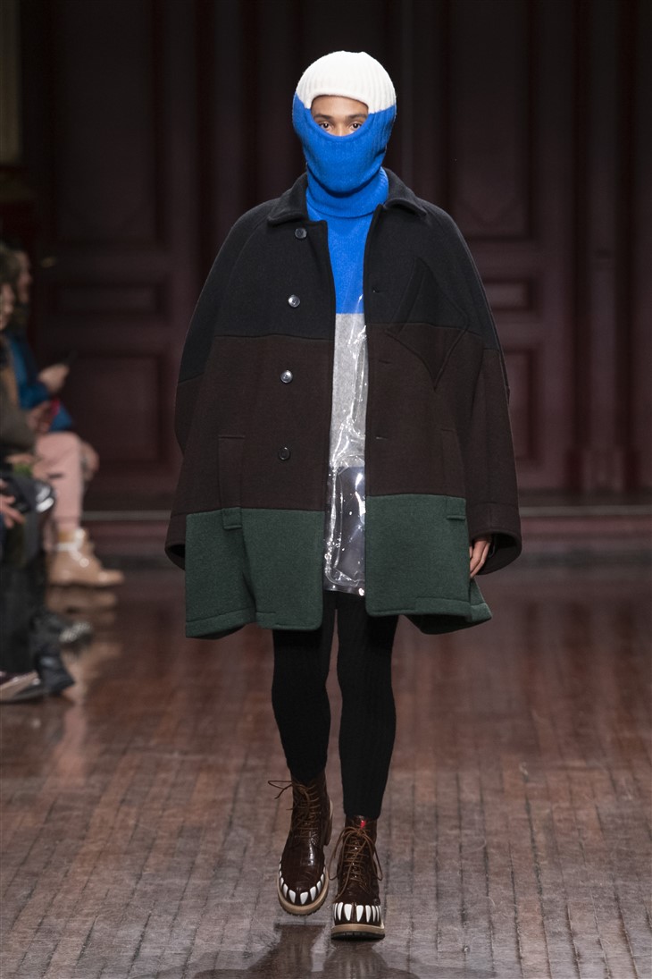 PFW: WALTER VAN BEIRENDONCK Fall Winter 2023.24 Collection