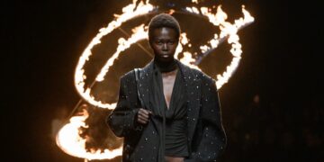 MFW: BLUMARINE Fall Winter 2023.24 Collection