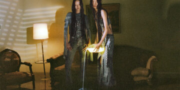 Discover BLUMARINE Spring Summer 2023 Campaign