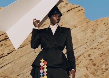 Discover LOUIS VUITTON Spring Summer 2023 Menswear Collection