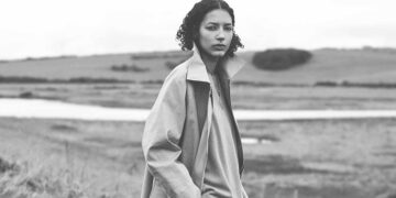 近年モデル✨MARGARET HOWELL アンコン サマージャケット シルク MARGARET HOWELL Spring/Summer '25 — eye_C