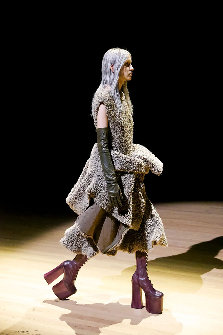 Marc Jacobs RTW Fall 2023 Collection — NYES