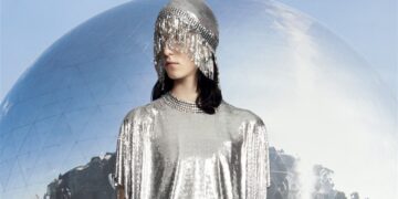 Discover PACO RABANNE Pre-Fall 2023 Collection