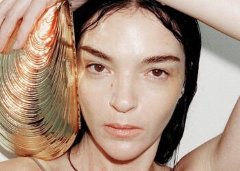 Mariacarla Boscono is the Face of SIMKHAI Spring 2023 Collection