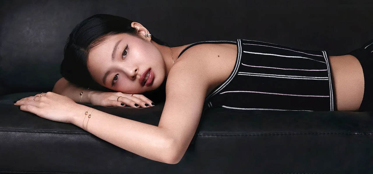 Blackpink's Jennie Kim Covers Vogue Taiwan March 2023 Issue