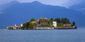 Louis Vuitton Cruise 2024 Collection Will Take Place at Isola Bella