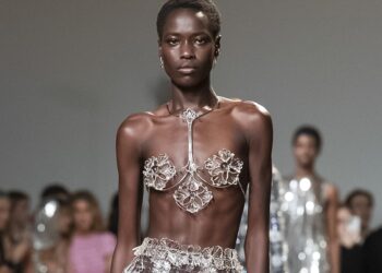 PFW: PACO RABANNE Fall Winter 2023.24 Collection