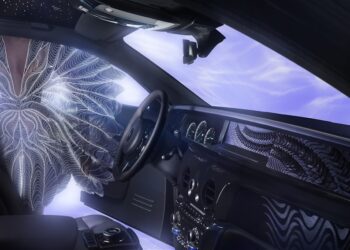 Phantom Syntopia: Rolls-Royce Teams Up With Iris Van Herpen