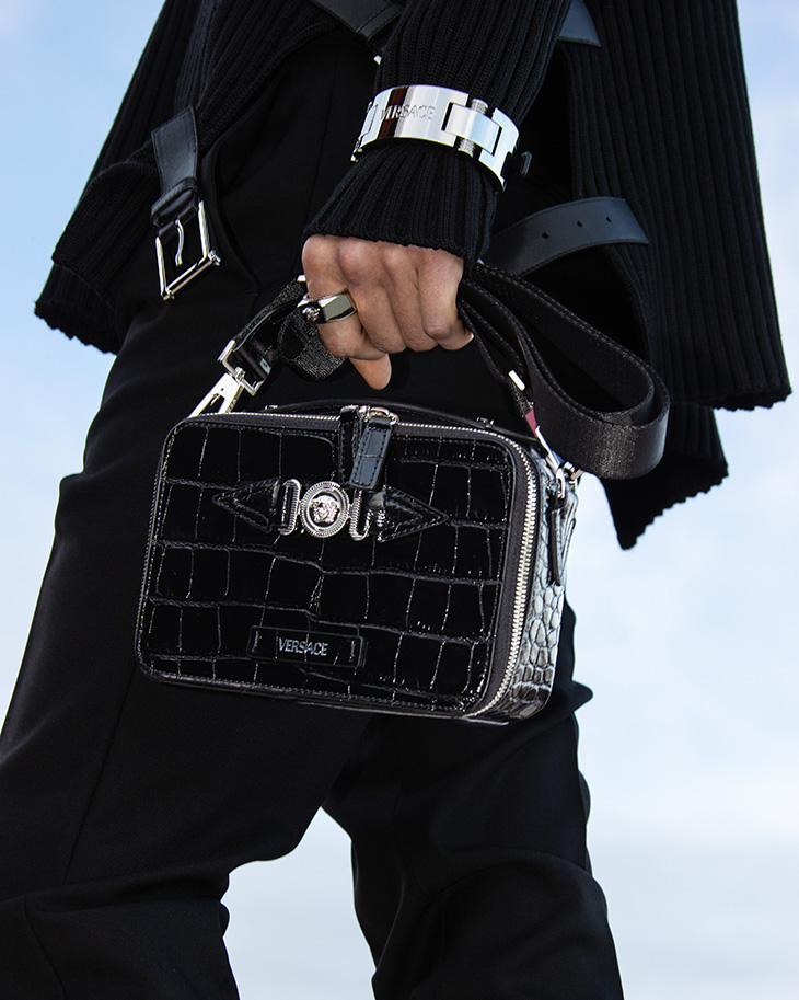 VERSACE Fall Winter 2023 Accessories - Closer Look