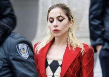 Lady Gaga as Harley Quinn Takes The Streets of New York