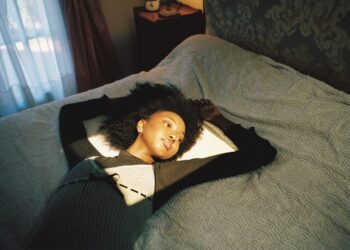 DSCENE STYLE STORIES: Depressing Holidays by Hoa & Elina Lankry