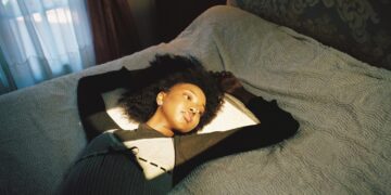 DSCENE STYLE STORIES: Depressing Holidays by Hoa & Elina Lankry