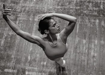 Delivery 2: Fear of God ESSENTIALS Spring 2023 Collection