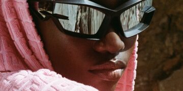 Discover GIVENCHY Plage Capsule Collection